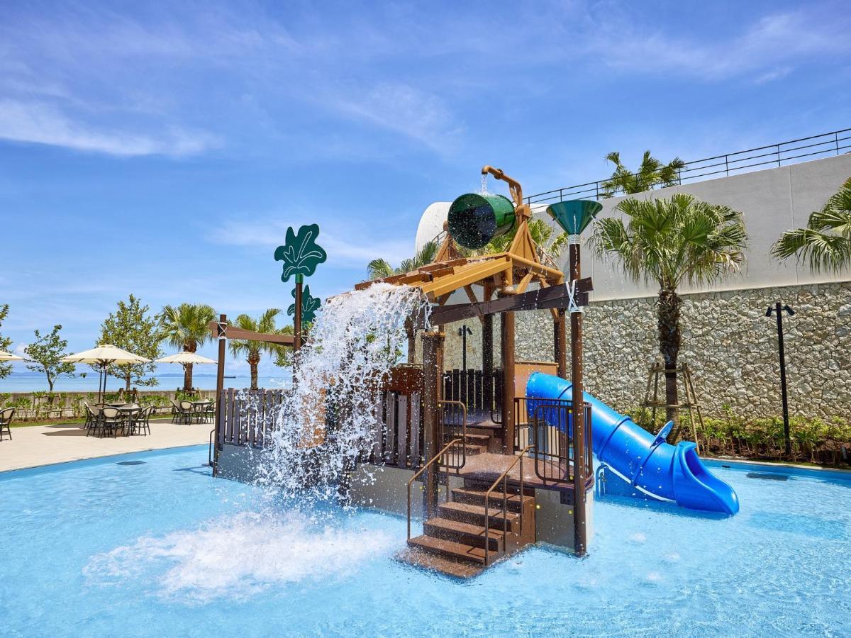 Ryukyu Hotel & Resort Nashiro Beach Itoman Exteriér fotografie The Water Playground